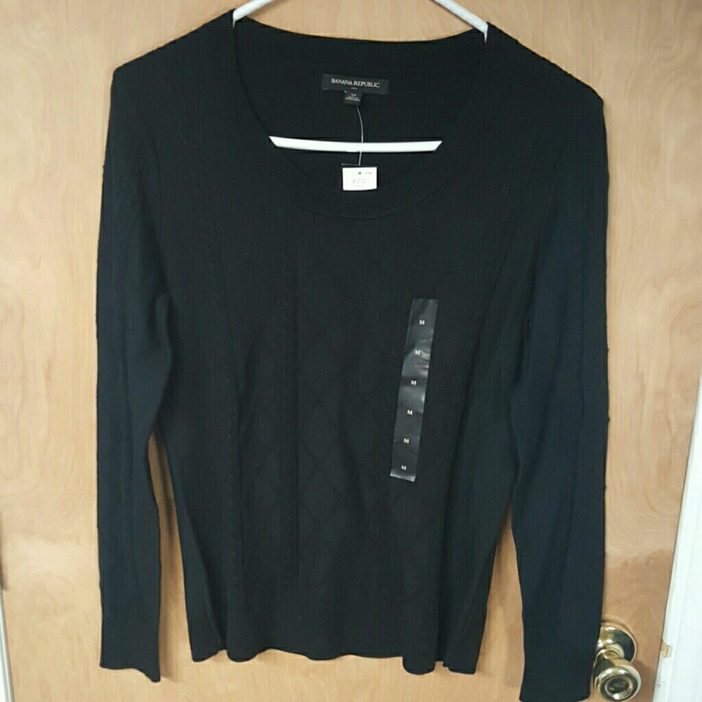 Black BR sweater